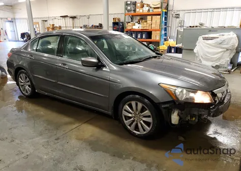 2011 Honda Accord Exl from USA, damaged, VIN 1HGCP2F80BA070968